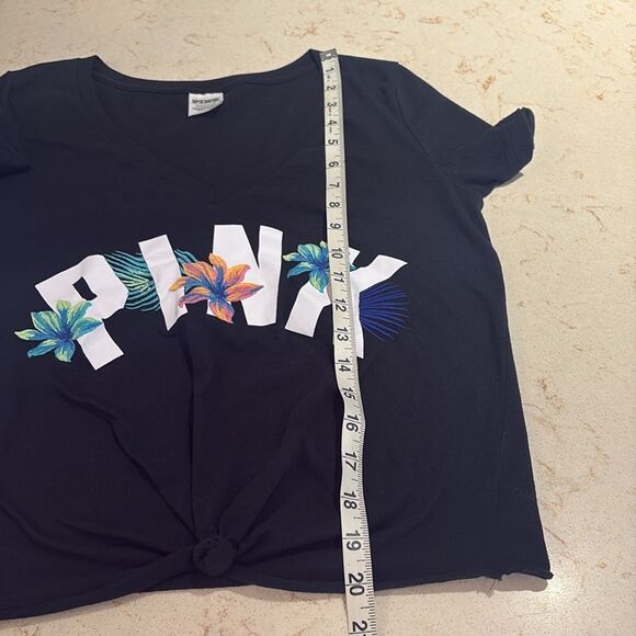 PINK Victoria's Secret Black and Pink Crop Tie Front T-Shirt SZ small - Picture 6 of 7